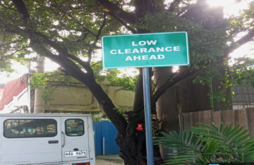 Installationg of Low clearance signage at 50 meters before structure