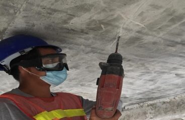 Drilling Injection Ports along Crack-slab- R-10 southbound-rmbrci